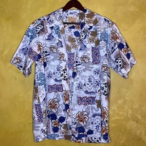 NALU Hawaiian Button Down Short Sleeve Patterned Shirt size Small in US Mens